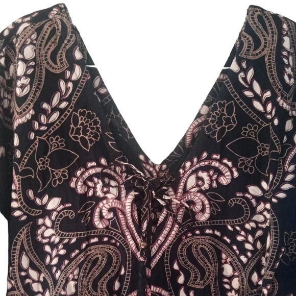 Angie Women's Boho Style Lace Up Detail Romper Size Medium - Picture 2 of 4